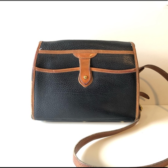 Dooney & Bourke | Vintage Essex Crossboody Purse - Picture 2 of 8